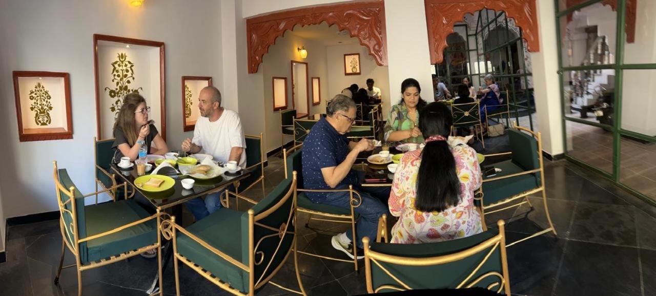 Hari Niwas Guest House Udaipur Eksteriør billede